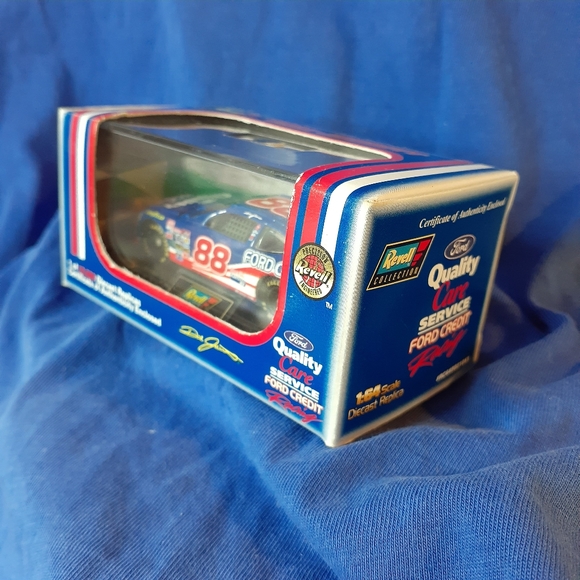 Nascar Dale Jarrett Revell Hard Shell 1998 Limited Edition 🇨🇦12.50 Canada Ship - Picture 8 of 15